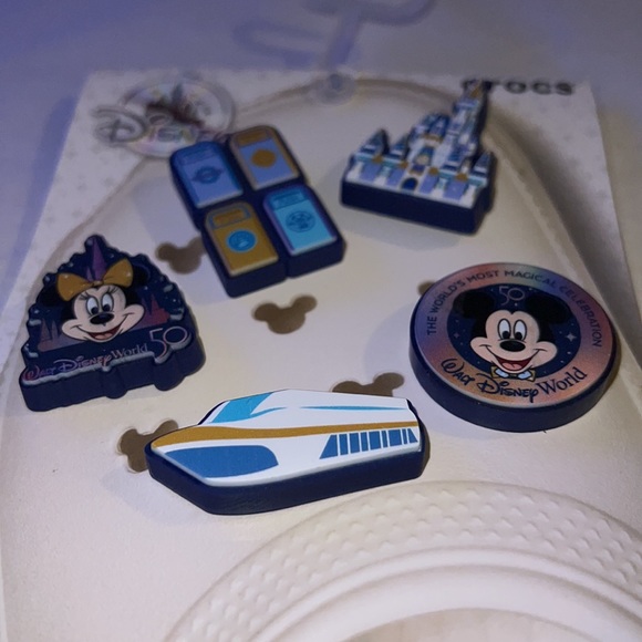 Walt Disney World 50th Anniversary Jibbitz Set by Crocs - Picture 8 of 12